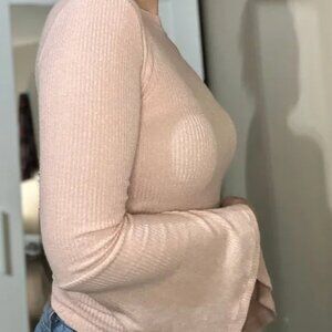 SUPER CUTE - Dusty Pink with Long flowy sleeves